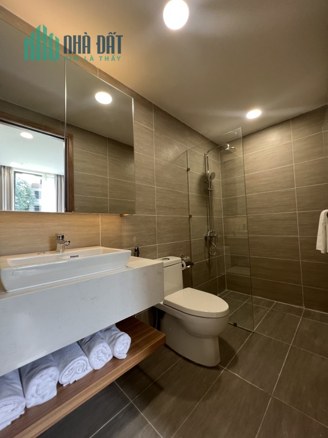 Mở bán căn hộ cao cấp ở TTTP biển Nha Trang,giá chỉ từ 38 triệu/m2, cách biển 900m. LH: 0833528383