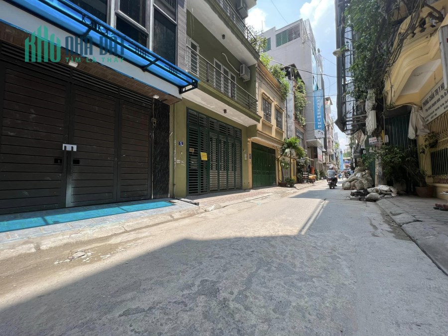 BÁN NHÀ PHÂN LÔ PHỐ TRUNG KÍNH - TRUNG HÒA. DT 85M. GIÁ 29 TỶ