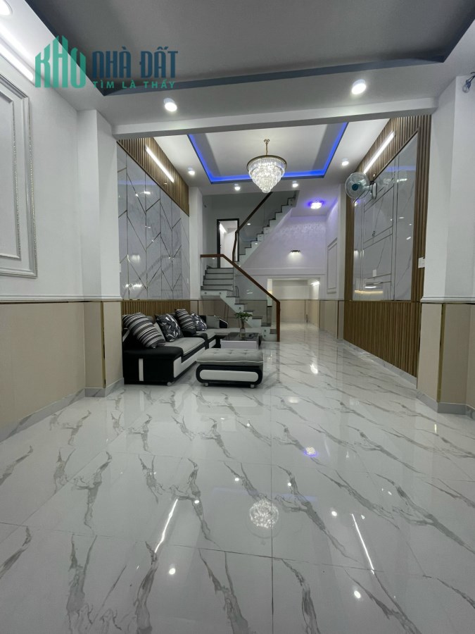 BÁN GẤP NHÀ SỔ RIÊNG QUẬN 7 - KHU VỰC ĐÔNG DÂN CƯ MUA BÁN SẦM UẤT - CÓ THỂ KINH DOANH NHỎ TẠI NHÀ -