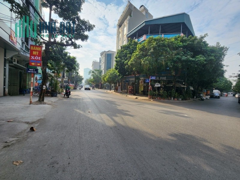 Bán nhà 8 Văn Phú, Hà Đông, 75m2x4T, mt7.5m, ô tô kinh doanh, hướng ĐN