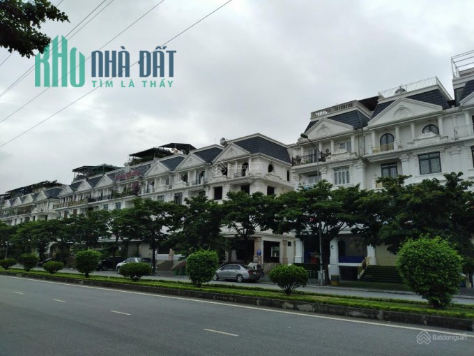 Chính chủ bán nhà mặt phố Shophouse khu đô thị Thành Phố Giao Lưu. 128m2 căn góc