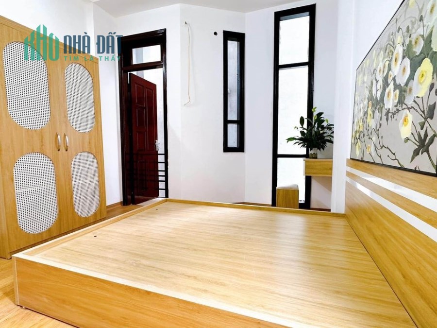 Bán CCMN 9 tầng phố Kiến Hưng, Hà Đông, 120m2, mt10m, ô tô, DT 1.8 tỷ