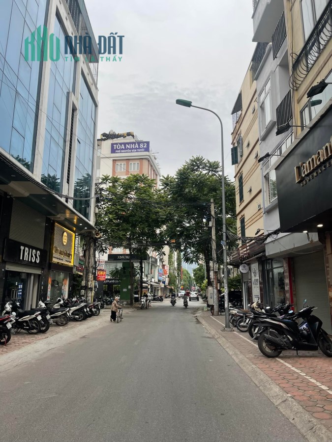 MẶT PHỐ NGUYỄN VĂN TUYẾT ĐỐNG ĐA, VỈA HÈ 5M, KINH DOANH SẦM UẤT 55M, MT 4.5M, 17 TỶ, 093751883.