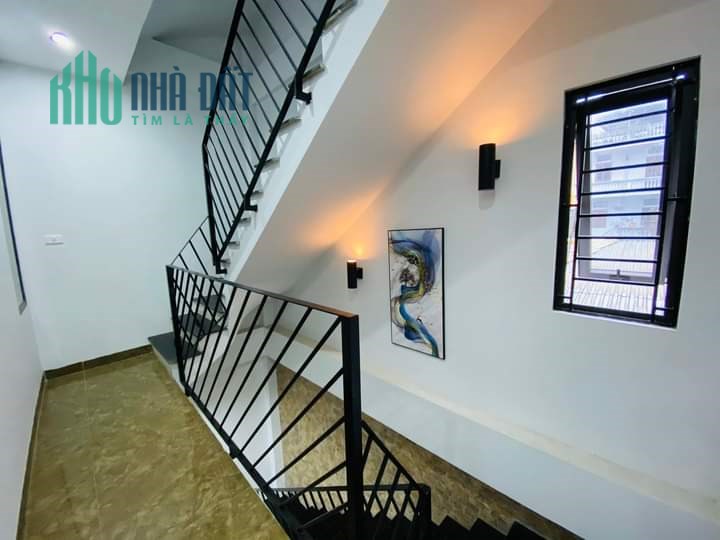 Bán nhà đẹp Âu Cơ  hàng xóm Công Viên nước Hồ Tây