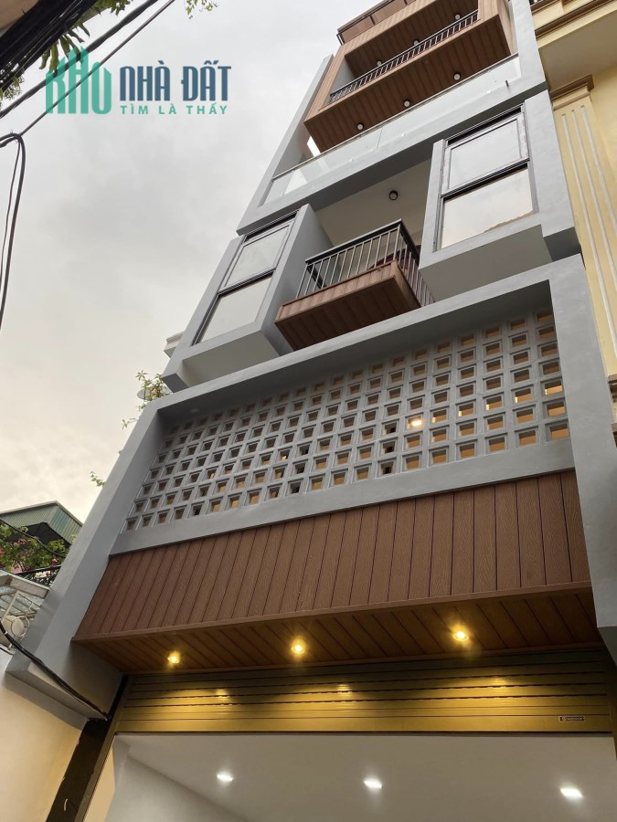 NHÀ ĐẸP PHÂN LÔ PHỐ PHÁO ĐÀI LÁNG 45M 6T MT 4M VỈA HÈ Ô TÔ TRÁNH GIÁ 14 TỶ