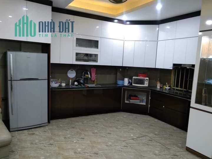 BÁN NHÀ XUÂN LA - TÂY HỒ. Ô TÔ ĐỖ CỔNG. 3 BƯỚC RA PHỐ, HỒ TÂY. DT 45M. GIÁ 6,9 TỶ