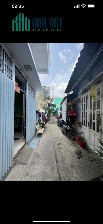 Bán nhà Hồ Thành Biên P4 Q8, 4.8x10, 3 tầng chỉ 4.18tỷ
