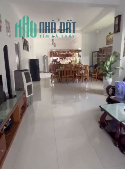 .Nhà Mặt Tiền Núi Thành 435m2, ngang 10, 2 tầng, giá thương lượng