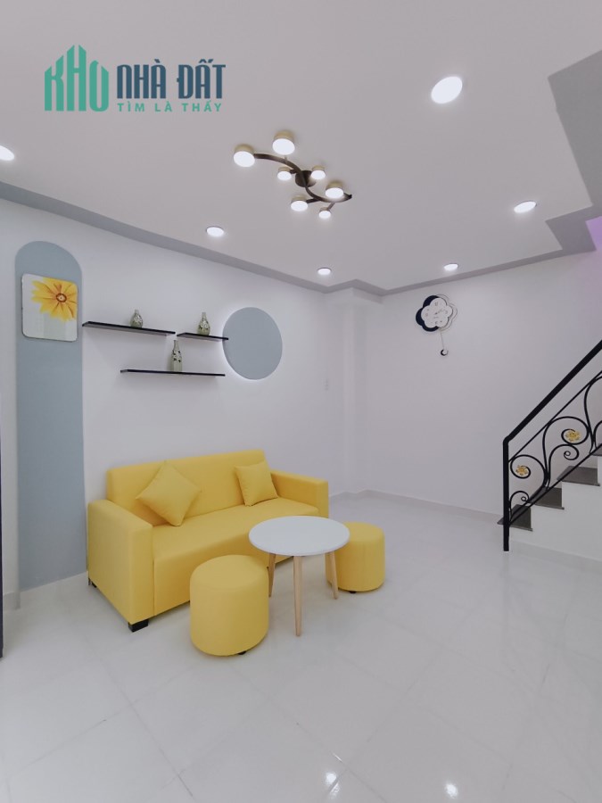 BÁN NHÀ 1 TRỆT 2 LẦU ĐƯỜNG DƯƠNG VĂN DƯƠNG, VỊ TRÍ ĐẸP NGAY SIÊU THỊ AEON, QUẬN TÂN PHÚ