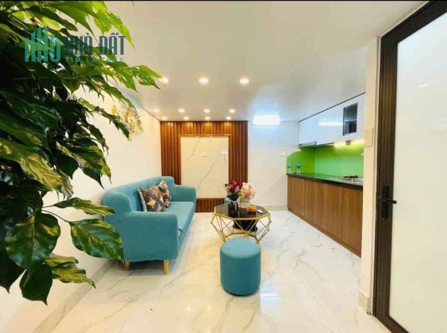 Một nhà ra ÔTô Phố Tôn Đức Thắng 35m2*5 Tầng MT 6m chỉ 4,8 tỷ.