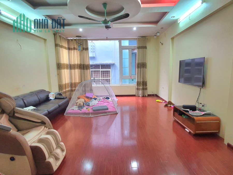 Bán nhà Nguyễn Trãi Thanh Xuân 44m2, 4T nhà đẹp thoáng trước sau, chỉ 4.2 tỷ