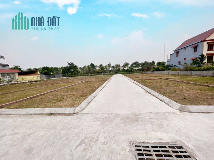BÁN LÔ ĐẤT GẦN QUÁN CHỦNG GIÁ CHỈ KHOẢNG 400TR