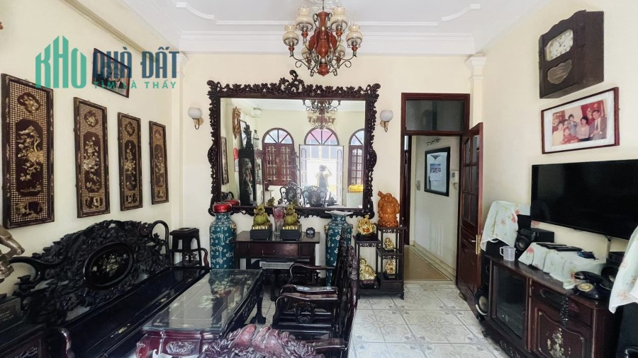 BÁN NHÀ NGUYỄN ĐÌNH THI - TÂY HỒ. DT 52M. 6 TẦNG THANG MÁY. GIÁ 9 TỶ