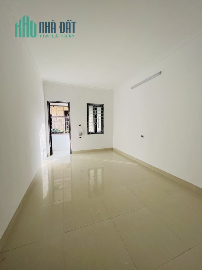 BÁN NHÀ MẶT PHỐ CẦU DIỄN, NAM TỪ LIÊM, KINH DOANH ĐỈNH. DT 70M2, GIÁ 11 TỶ. 0979400492