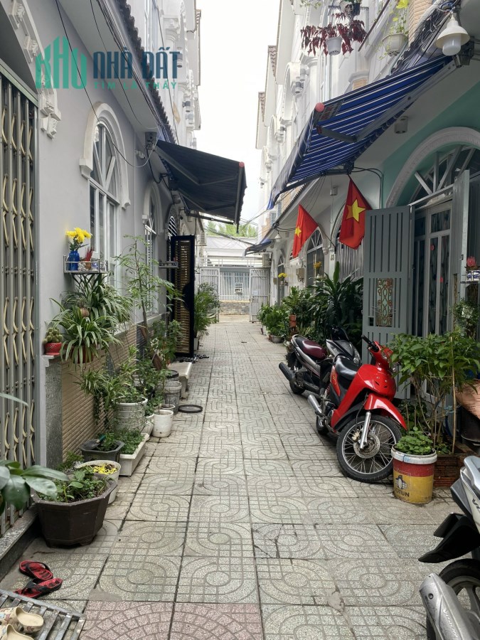 CHỦ KẸT TIỀN HẠ GIÁ BÁN GẤP NHÀ DSH ĐƯỜNG HUỲNH TẤN PHÁT NHÀ BÈ - NHÀ MỚI Ở NGAY - GIÁ CHỈ 3.28 TỶ