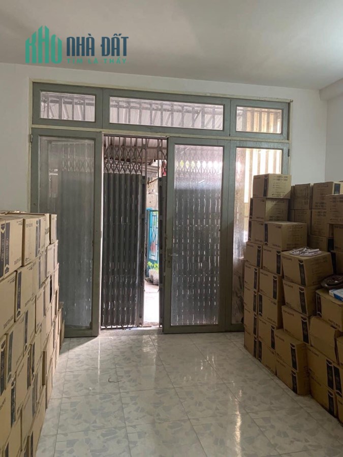 NHÀ 2 TẦNG BẾN LỘI   HẺM XE TẢI - KHU DÂN CƯ MỚI - KHU VỰC BẤT ĐỘNG SẢN PHÁT TRIỂN SÔI ĐỘNG - ĐẦU