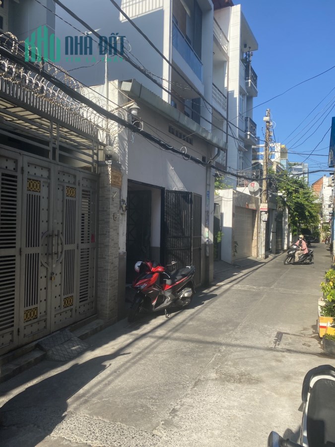 BÁN NHÀ 1 TRỆT 2 LẦU ĐƯỜNG DƯƠNG VĂN DƯƠNG, VỊ TRÍ ĐẸP NGAY SIÊU THỊ AEON, QUẬN TÂN PHÚ, TP HCM