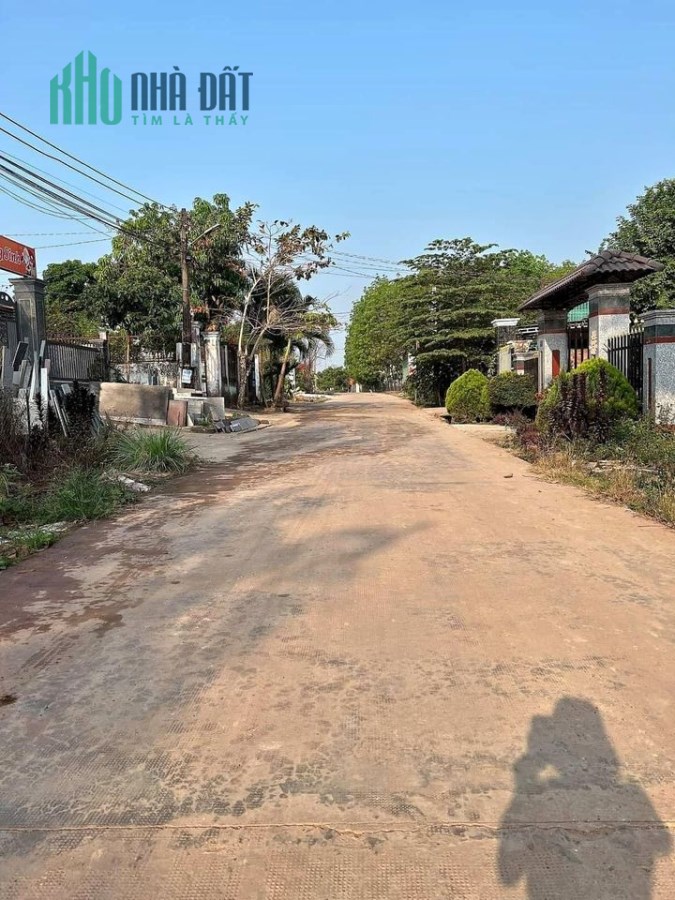 Cần bán gấp 250m2 Đất KP2 - Thị xã Chơn Thành - Giá công chứng 375tr