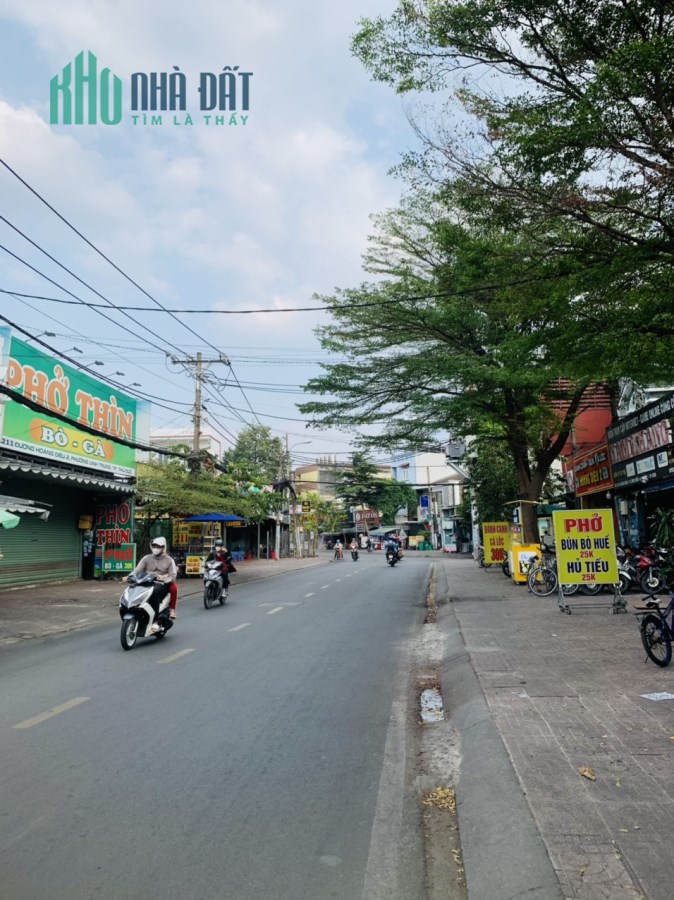 Nhà 4 TẦNG, MT kinh doanh , P. Linh Chiểu, dt 300m2