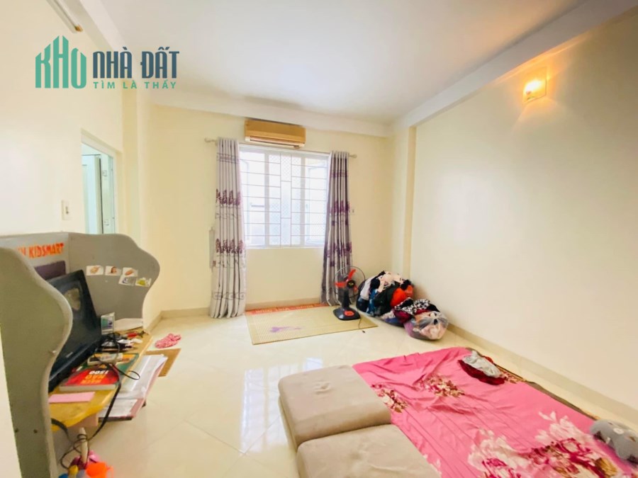 Bán nhà Thanh Lân - Hoàng Mai - Nhà đẹp, giá rẻ - 4 tầng - Giá 2.65 tỷ