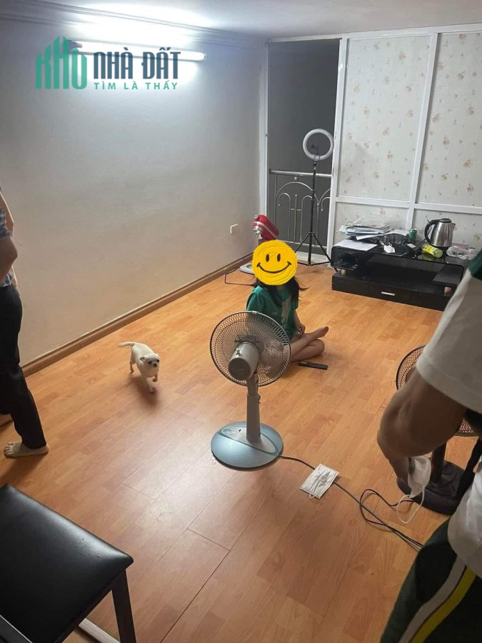 Bán nhà mặt ngõ Thụy Khuê 30m 5 tầng giá chào 3 tỉ