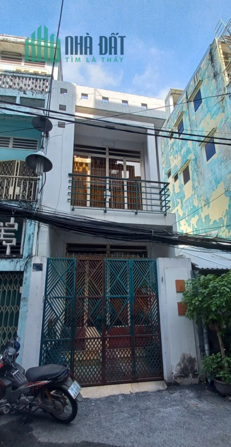 cần bán gấp nhà ở tháng 2.....