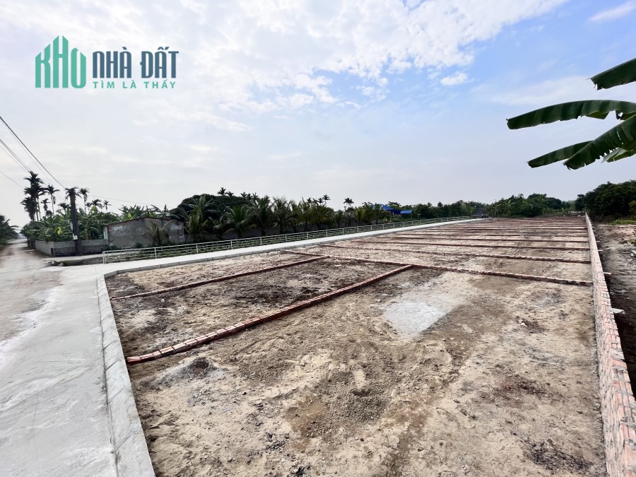 Bán đất kinh doanh buôn bán