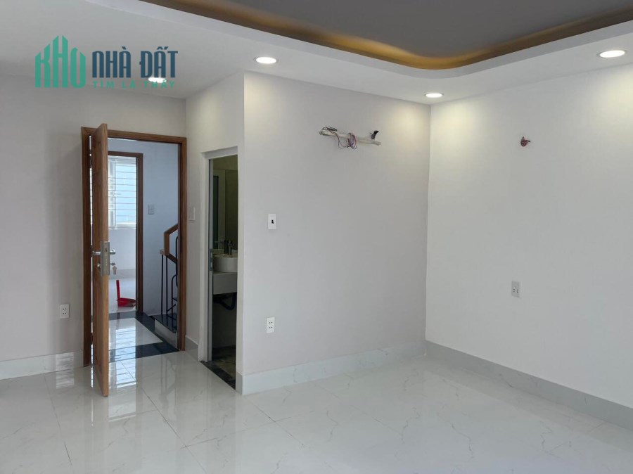 CHÍNH CHỦ BÁN NHÀ 3 LẦU MẶT TIỀN 2 HẺM XE HƠI Đ ĐINH TIÊN HOÀNG, P1, BÌNH THẠNH GIÁ CHỈ 7.9 TỶ.