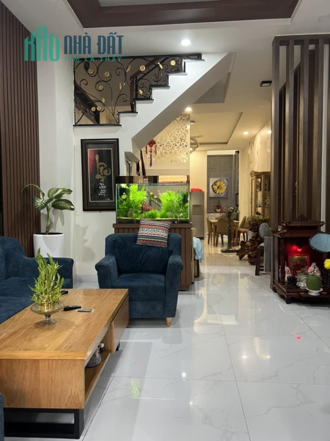 BÁN NHÀ ĐẸP MẶT TIỀN - P.10 - Q. TÂN BÌNH - DT 4,2X17M2 -4 TẦNG THIẾT KẾ ĐẸP- CHỈ HƠN 11 TỶ