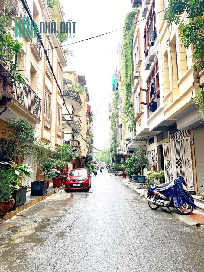 Bán nhà Nguyễn Văn Cừ 90Mx5T Phân lô Dân xây MT5M Ôtô thông
