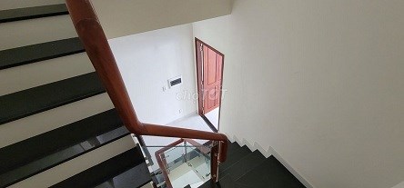 Cần cho thuê gấp Shophouse Park Riverside, 1 trệt 2 lầu tại Đường Số 5, Phường Phú Hữu, Thành phố