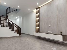 Nhà mới ở ngay P.Đức Giang,full nội thất,ngõ ô tô,50M,MT 5.5M, nhỉnh 3 tỷ