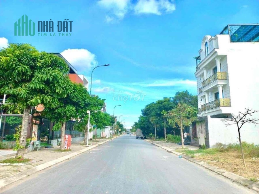 Cần bán 2 lô đất giá rẻ khu dân cư Đức Hoà Đông , Đức Hòa