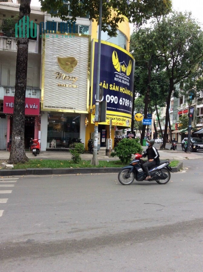 Bán nhà mặt tiền Trần Hưng Đạo, P.Nguyễn Cư Trinh, Quận 1