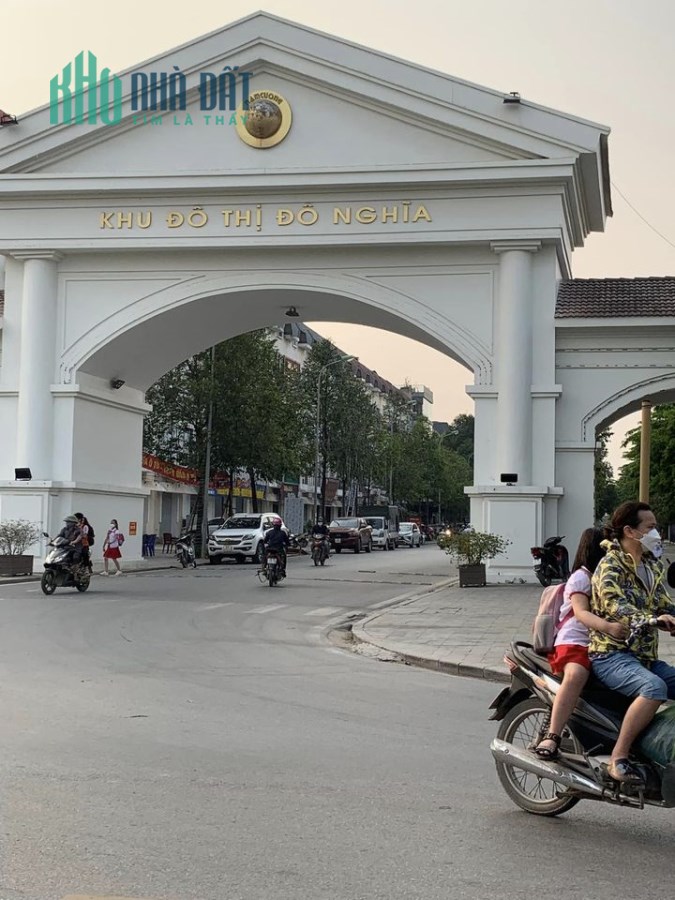 Bán nhà LK KĐT Đô Nghĩa 75m2, mặt tiền 5m, 5 tầng, giá 6.4 tỷ đồng