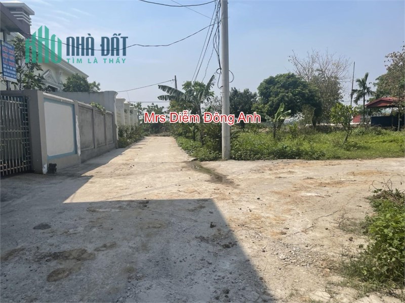 Chào giá 1.85 tỷ, Mrs DIễm cần bán 62m đất ngay sát bìa làng Đình Trung, Xuân Nộn, Đông