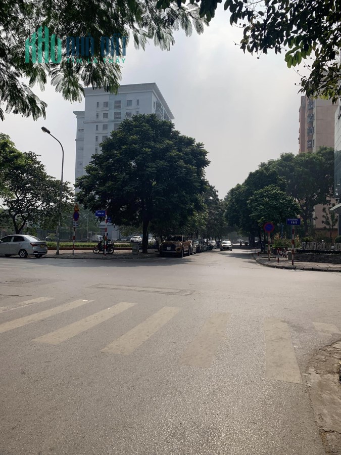 Hàng hiếm Dương Lâm - Văn Quán. 105m2 .4 tầng 17 tỷ.