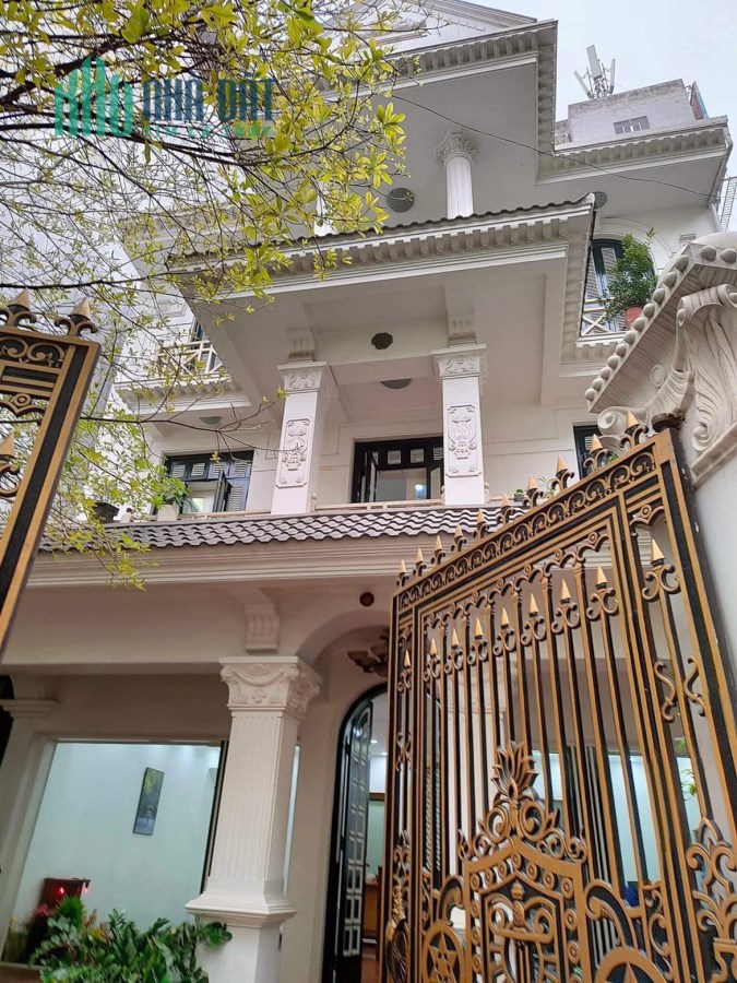 💥 Siêu rẻ đầu tư - Biệt thự VIP Cầu Giấy, Ô tô, Văn phòng, 190m2 4T MT 10m, Chỉ 29.9 Tỷ 💥