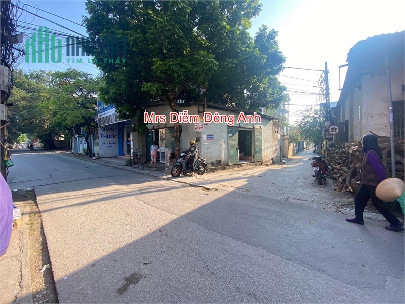 Nhỉnh 30 triệu, Mrs DIễm cần bán 63.4m đất ngõ ô tô ngay tại Việt Hùng, Đông Anh