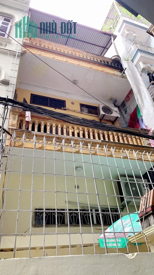 BÁN NHÀ NGUYỄN VĂN HUYÊN - CẦU GIẤY. 10M Ô TÔ TRÁNH. DT 53/62M2. GIÁ 7,1 TỶ