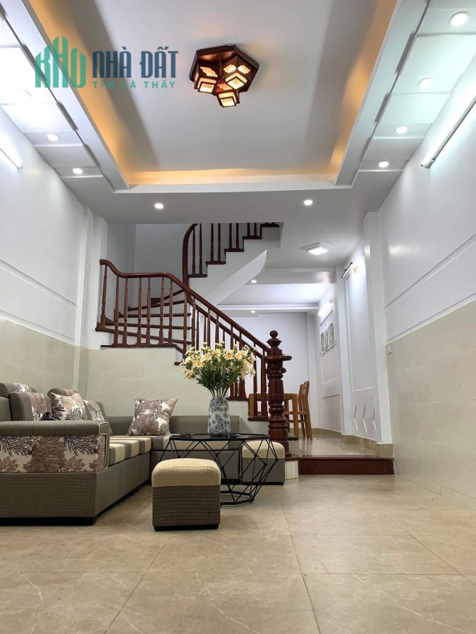 Bán nhà Vũ Tông Phan, Thanh Xuân 37m ngõ thông, kinh doanh, 30m ô tô, giá 3.8 tỷ