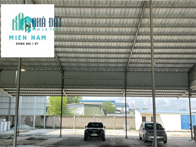 cho thuê nhà xưởng đẹp 3000m2. Xưởng xây dựng tường bảo về xung quanh điện 3fa