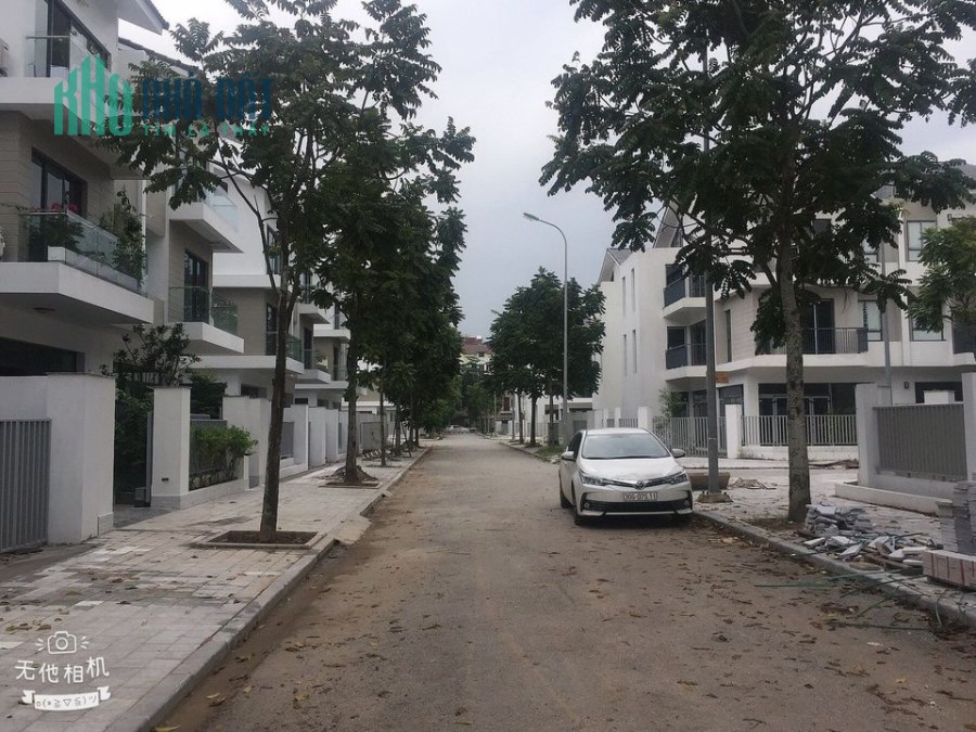 Bán Biệt thự Dương Nội 200m 3 tầng mặt tiền 10m 17.5 tỷ
