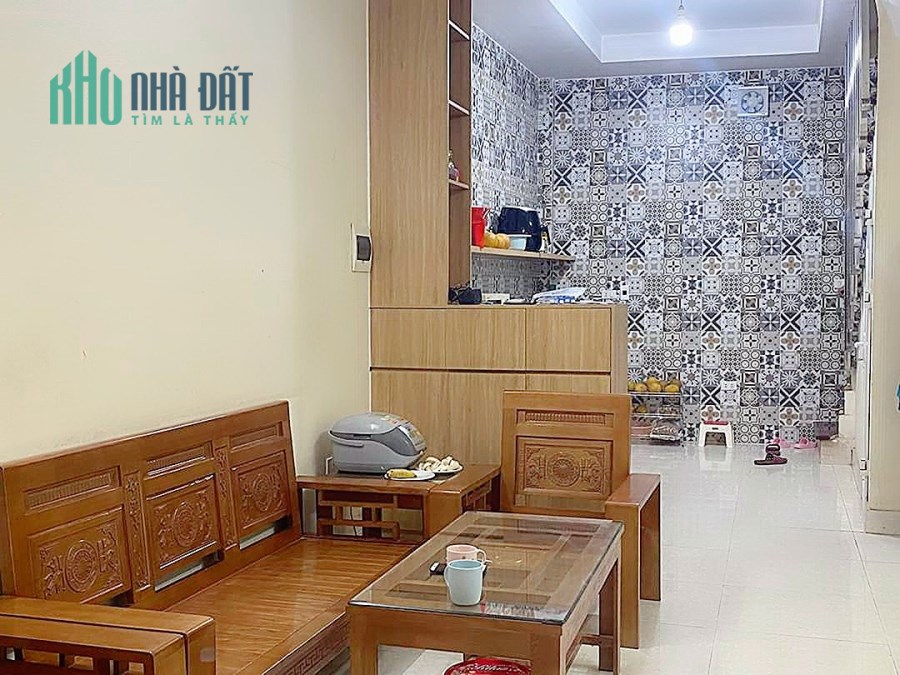 Bán nhà 4 T Quang Tiến. ĐẠI MÔ 31m2  GẦN CHỢ CHIỀU ĐẠI MỖ - TẶNG FULL NỘI THẤT. chỉ 2.8 tỷ