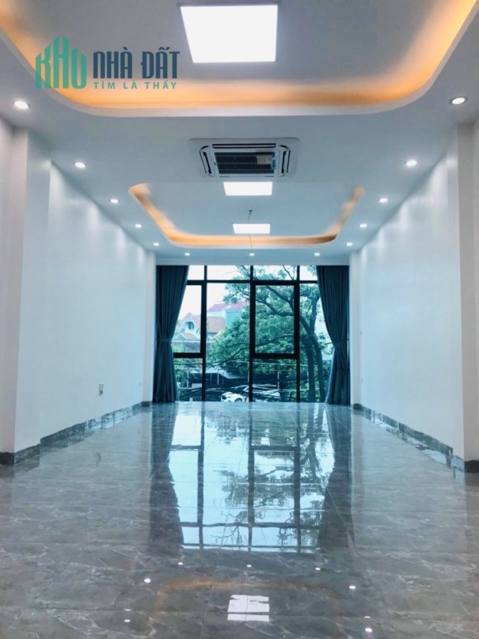 Bán Nhà MP Cầu Diễn, NTL, Kinh Doanh, Vỉa Hè. DT 70m2, Giá 12 tỷ. 0979400492