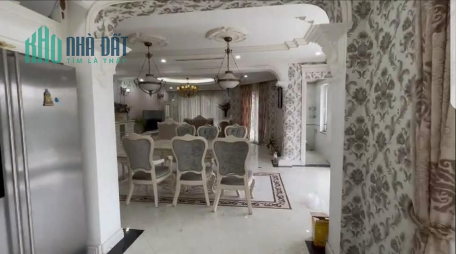 Bán nhà Gia Thụy 80Mx7T Thang Máy, 2 ngõ, xe 7 chỗ vào nhà