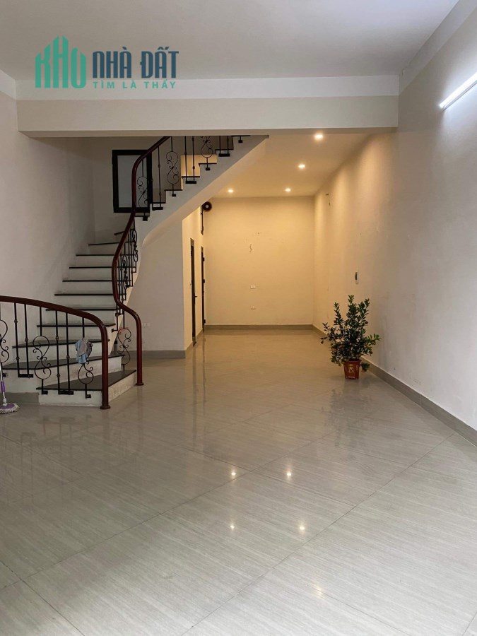 XEM NGAY! NHÀ ĐẸP Hoàng Ngân, Thanh Xuân 45m2 4T Nội thất sang trọng, ngõ thông thoáng 0904,688,633