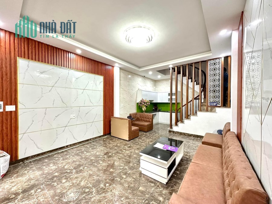 Nhà Vip Phố Xuân Thuỷ, Q. Cầu Giấy, 3 Thoáng, Ngõ rộng, DT 48m2 5T, Mặt tiền 4m, Giá 6 Tỷ.