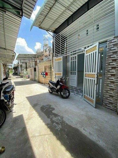 Chính chủ bán nhà 4x12 một trệt một lửng tại Đường Trung Đông 10, Xã Thới Tam Thôn, Huyện Hóc Môn,