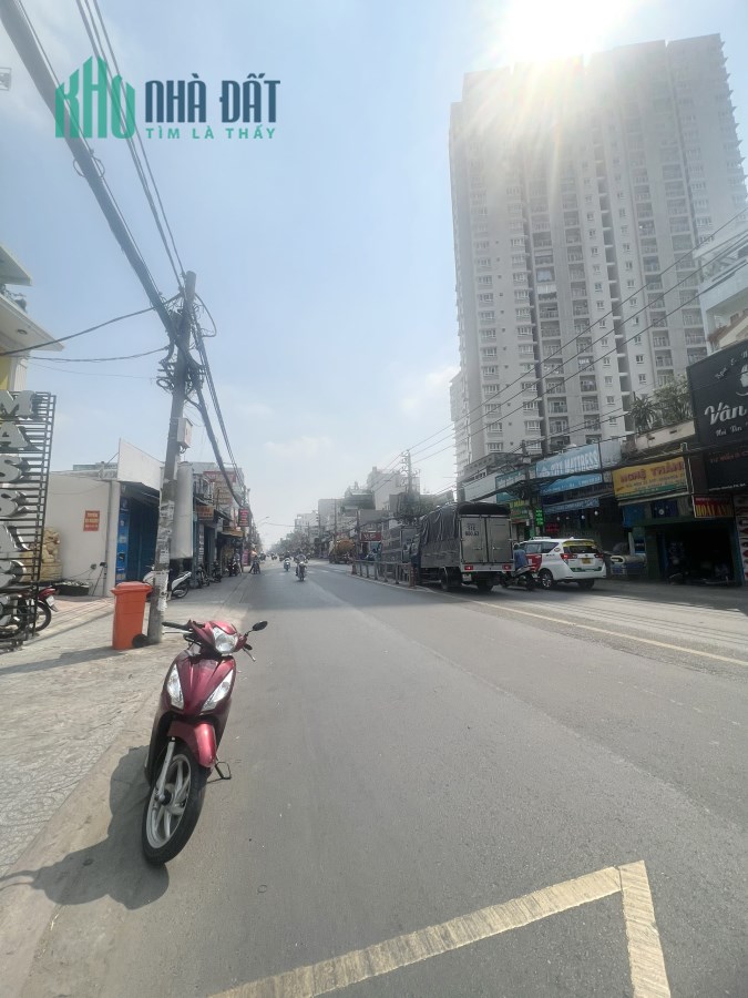 Nhà 3 tầng mặt tiền kinh doanh đường Hậu Giang P12Q6 - 4x30.5 giá 23 tỷ TL